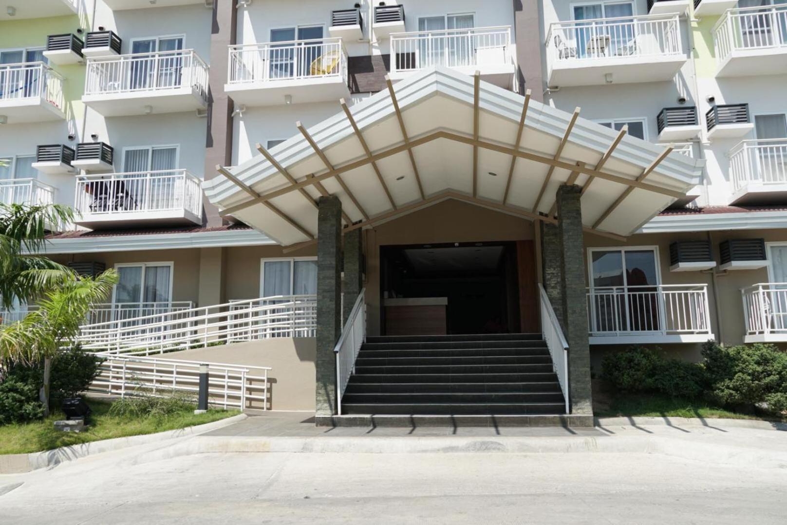 Ania Rooms@Amani Grand Residences Near Airport Lapu-Lapu City Exterior foto