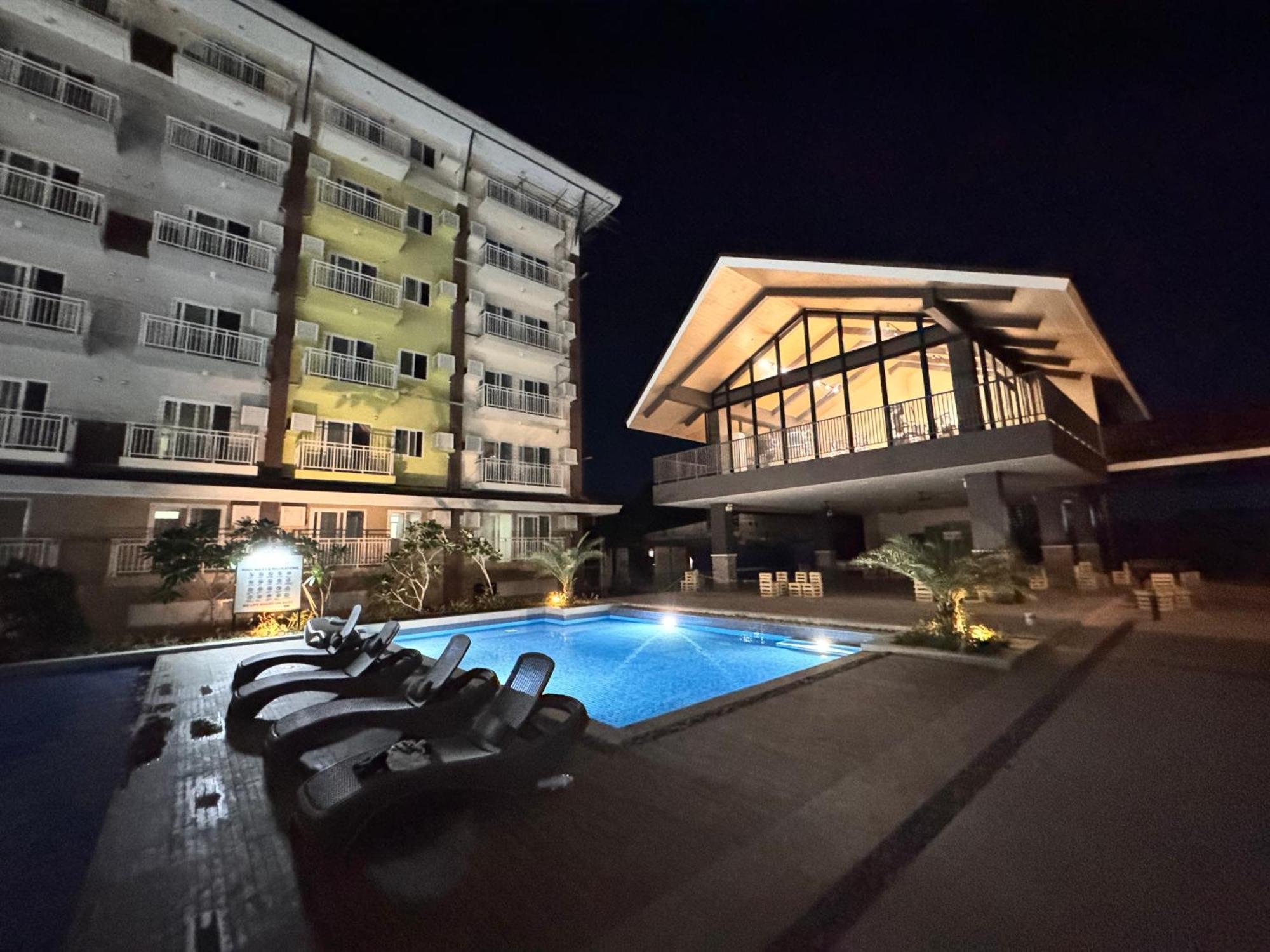 Ania Rooms@Amani Grand Residences Near Airport Lapu-Lapu City Exterior foto